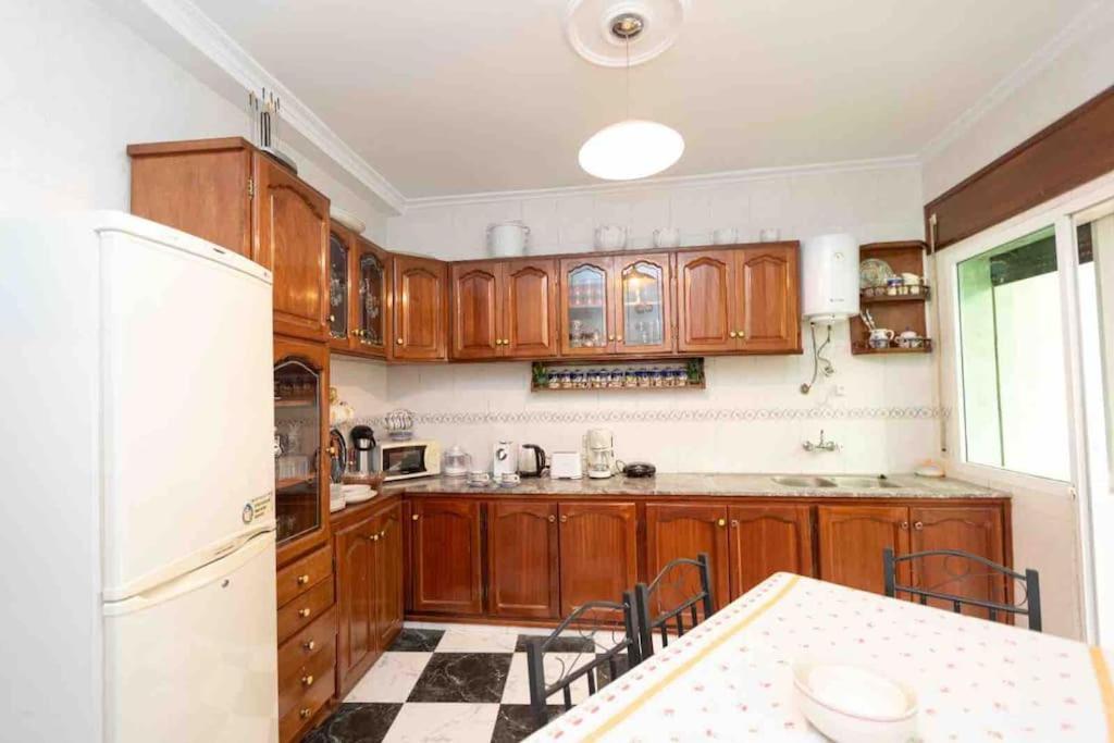 Appartement Tetouan Saniat Ramel Airport Plage Martil Wifi Exteriör bild